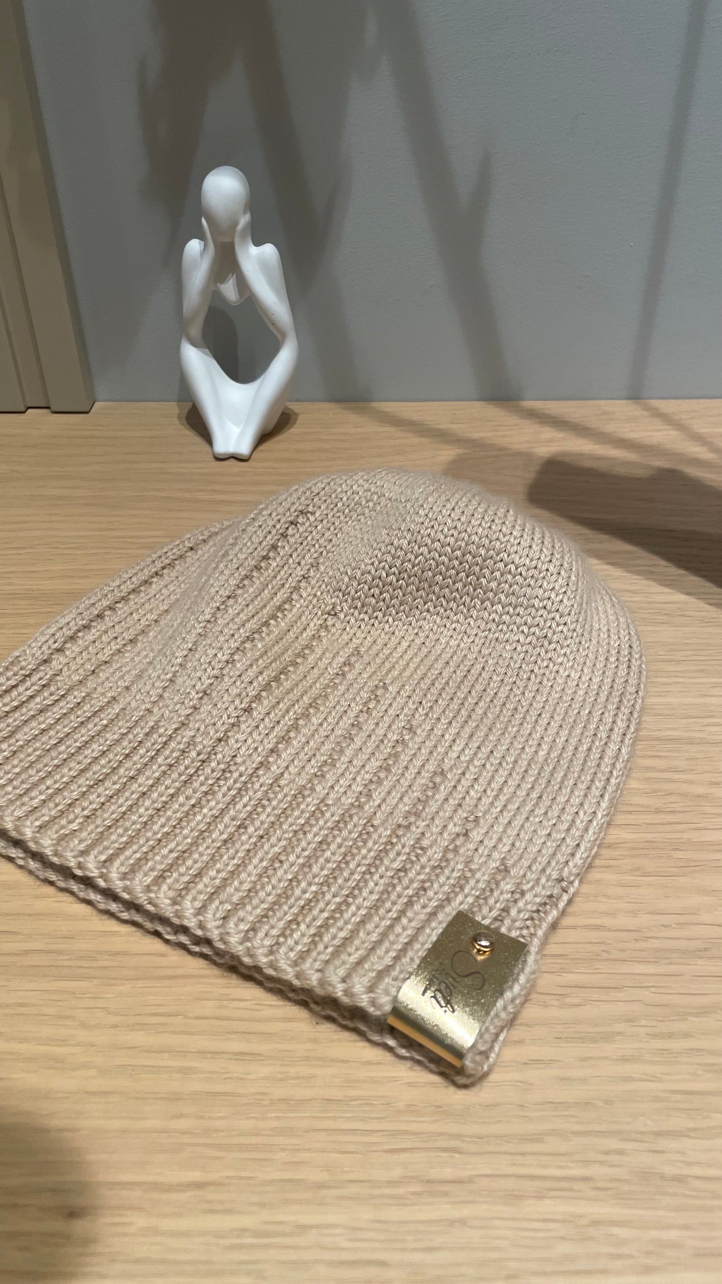 πΏπ§πππ’ π·πππππππ beanie